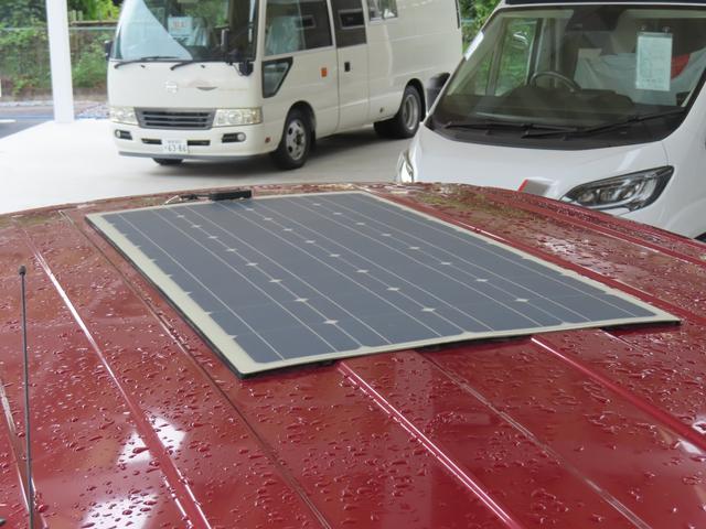NV200バネットワゴン カスタムセレクト オリジナル FFヒーター テレビ 電子レンジ シングル 走行充電 インバーター400W 外部電源 ソーラーパネル(8枚目)
