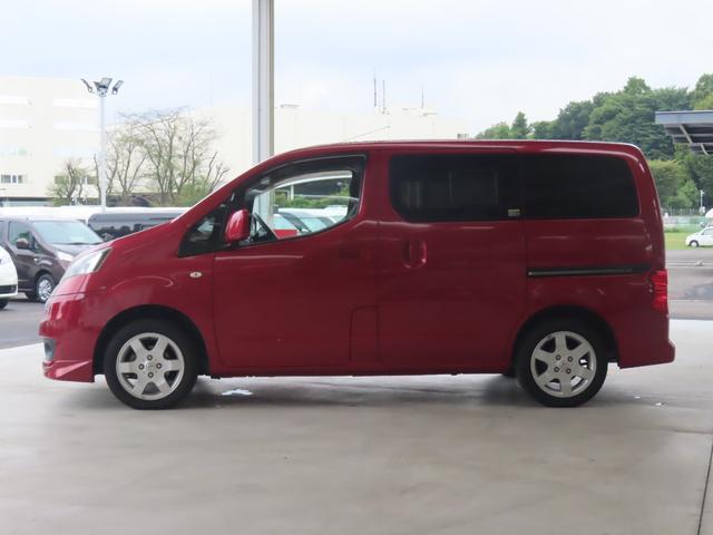 NV200バネットワゴン カスタムセレクト オリジナル FFヒーター テレビ 電子レンジ シングル 走行充電 インバーター400W 外部電源 ソーラーパネル(19枚目)