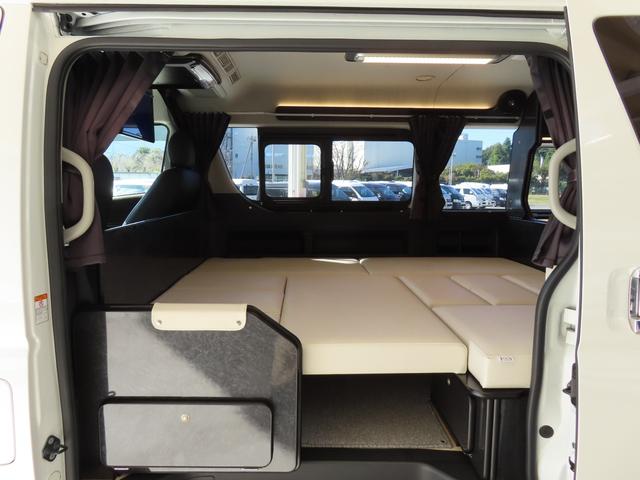 ハイエースワゴン FOCS DS-L FFヒーター シンク 冷蔵庫 フリップダウンモニター ツインサブ 走行充電 外部電源 コンバーター ルーフベント(5枚目)
