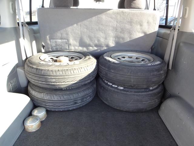 ハイエースバン スーパーＧＬ　２０万キロタイベル交換済み　コンビステアリング　ディーゼル車　社外ナビ　車検有り　ＥＴＣ　キーレス　タイベル交換済み（51枚目）