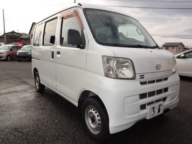 ハイゼットカーゴ スペシャル　４ＷＤ　５速ＭＴ　両側スライドドア　エアコン　ラジオ（6枚目）