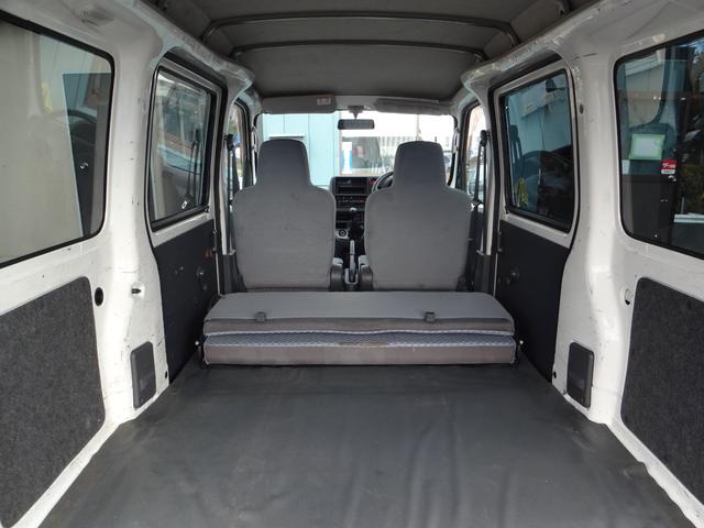 ハイゼットカーゴ スペシャル　４ＷＤ　５速ＭＴ　両側スライドドア　エアコン　ラジオ（23枚目）