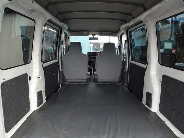 ハイゼットカーゴ スペシャル　４ＷＤ　５速ＭＴ　両側スライドドア　エアコン　ラジオ（24枚目）