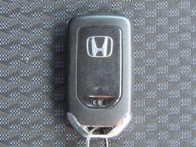 13G・モデューロスタイル ホンダセンシング 当社試乗車 H(20枚目)
