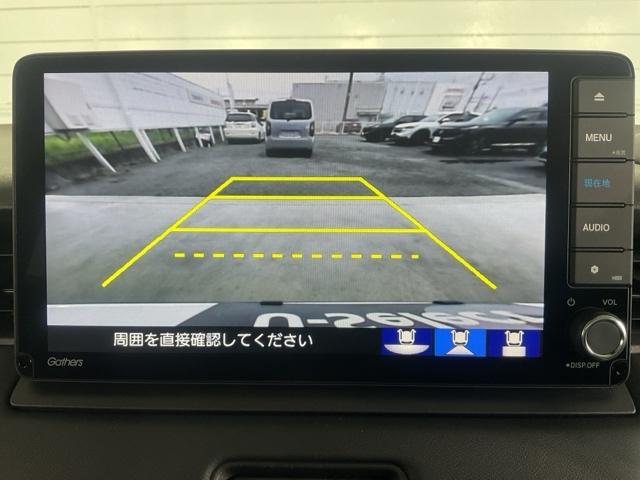 ヴェゼル ｅ：ＨＥＶＺ　純正９インチナビ　前後ドラレコ　雹害車両　衝突回避支援ブレーキ機能　スマキ　Ｐトランク　フルオートエアコン　Ｄレコ　エアバッグ　両席エアバック　Ｒカメ　記録簿付　パワーウィンドウ　ＬＥＤランプ　ソナー（15枚目）