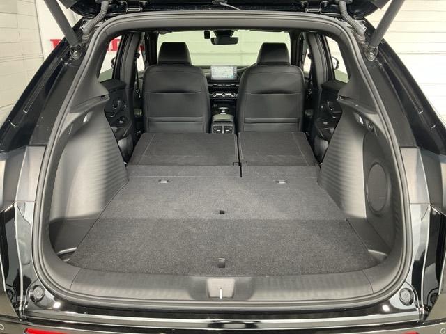 ZR-V e:HEVZ特別仕様車ブラックスタイル 純正9インチコネクトナビ 前後ドライブレコーダー アラウンドビューモニター LEDヘッドランプ スマ-トキ- クルコン ETC車載器 電動シート 記録簿 シートヒーター 本革シート バックカメラ(11枚目)