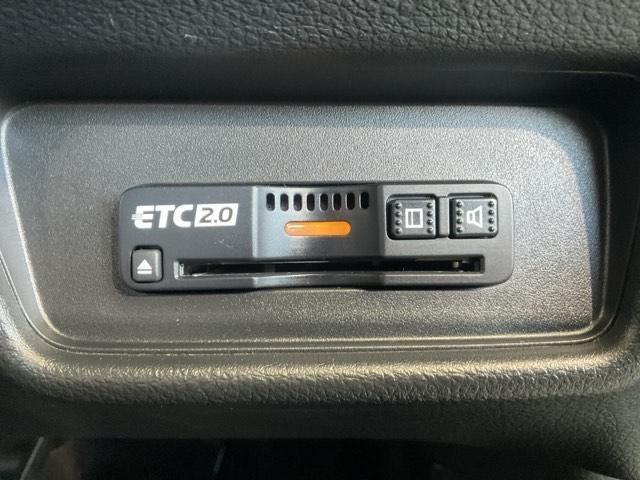 オデッセイハイブリッド ハイブリッドアブソルート・ホンダセンシング 純正9インチナビ リア席モニター 前後ドライブレコーダー ワンオーナー車 サイドカーテンエアバック リアカメラ Pシート フルオートエアコン ABS 整備記録簿 キーレス VSA Wエアバッグ ETC(19枚目)