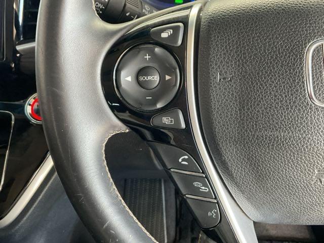 オデッセイハイブリッド ハイブリッドアブソルート・ホンダセンシング 純正9インチナビ リア席モニター 前後ドライブレコーダー ワンオーナー車 サイドカーテンエアバック リアカメラ Pシート フルオートエアコン ABS 整備記録簿 キーレス VSA Wエアバッグ ETC(21枚目)