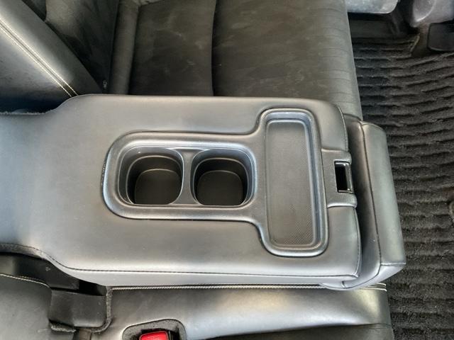 オデッセイハイブリッド ハイブリッドアブソルート・ホンダセンシング 純正9インチナビ リア席モニター 前後ドライブレコーダー ワンオーナー車 サイドカーテンエアバック リアカメラ Pシート フルオートエアコン ABS 整備記録簿 キーレス VSA Wエアバッグ ETC(43枚目)