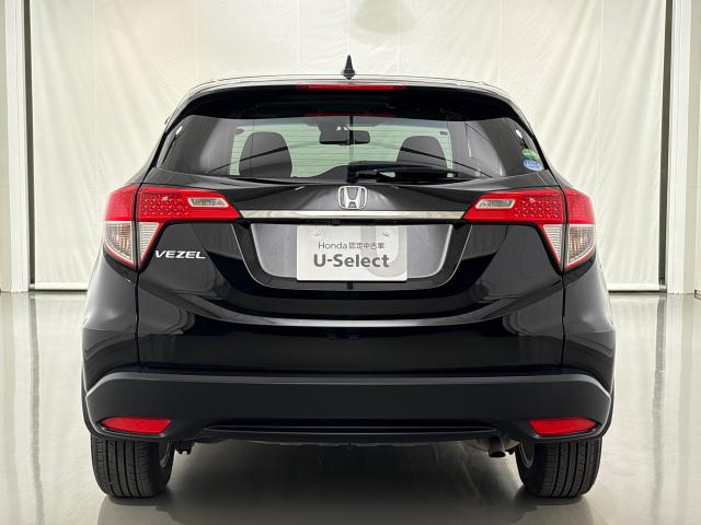 ヴェゼル Ｘ・ホンダセンシング　純正８インチナビ　前後ドライブレコーダー　Ｒカメラ　Ｗエアバッグ　盗難防止　アクティブクルーズコントロール　オートエアコン　ＬＥＤランプ　衝突軽減ブレ－キ　パワステ　カーテンエアバック　ＵＳＢポート（5枚目）