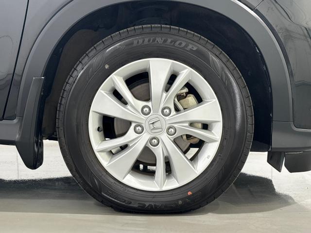 ヴェゼル Ｘ・ホンダセンシング　純正８インチナビ　前後ドライブレコーダー　Ｒカメラ　Ｗエアバッグ　盗難防止　アクティブクルーズコントロール　オートエアコン　ＬＥＤランプ　衝突軽減ブレ－キ　パワステ　カーテンエアバック　ＵＳＢポート（19枚目）