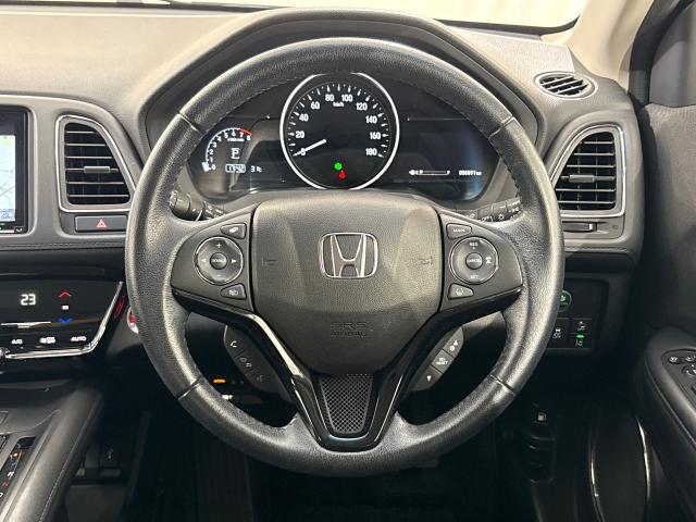 ヴェゼル Ｘ・ホンダセンシング　純正８インチナビ　前後ドライブレコーダー　Ｒカメラ　Ｗエアバッグ　盗難防止　アクティブクルーズコントロール　オートエアコン　ＬＥＤランプ　衝突軽減ブレ－キ　パワステ　カーテンエアバック　ＵＳＢポート（21枚目）