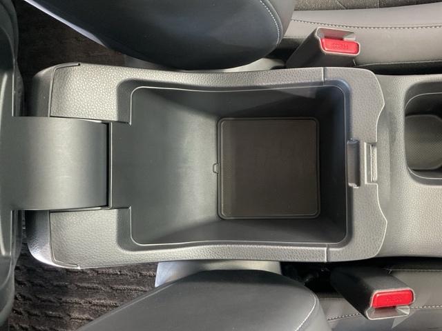 ヴェゼル e:HEVZ 純正9インチナビ 前後ドライブレコーダー 衝突回避支援ブレーキ機能 1オナ スマキ Pトランク フルオートエアコン Dレコ エアバッグ 両席エアバック Rカメ 記録簿付 パワーウィンドウ LEDランプ(40枚目)