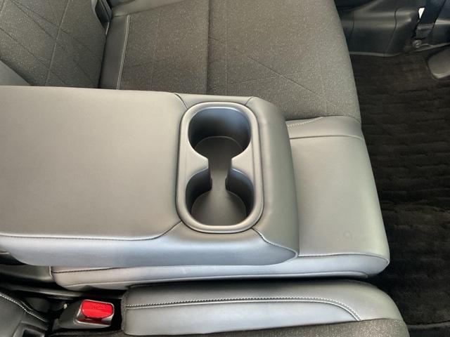 ヴェゼル e:HEVZ 純正9インチナビ 前後ドライブレコーダー 衝突回避支援ブレーキ機能 1オナ スマキ Pトランク フルオートエアコン Dレコ エアバッグ 両席エアバック Rカメ 記録簿付 パワーウィンドウ LEDランプ(44枚目)