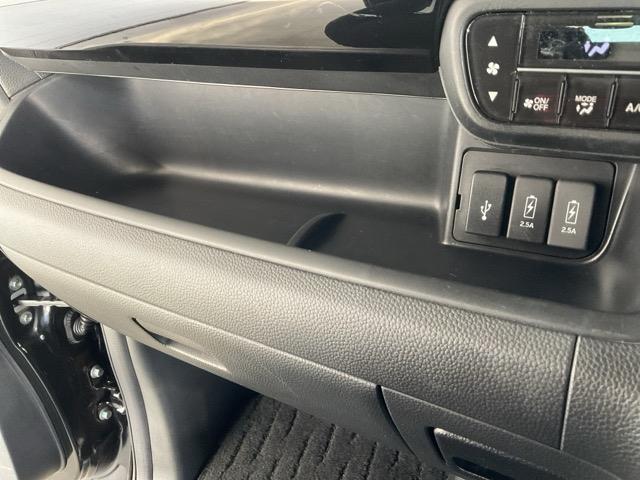 N-BOXカスタム L 純正メモリーナビ 前後ドライブレコーダー Pソナー 1オーナー サイドエアバッグ ナビTV Aストップ シートヒータ 点検記録簿 キーフリーシステム LEDライト リアカメ クルーズコントロール AC(34枚目)