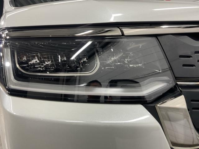 ステップワゴン ｅ：ＨＥＶスパーダ　純正１１．４インチメモリーナビ　１５．６インチリア席モニター　前後ドライブレコーダー　１オーナー　フルオートエアコン　ＥＳＣ　シートヒータ　キーフリー　ＬＥＤヘッドランプ　イモビ　ＡＢＳ　リアカメラ（6枚目）