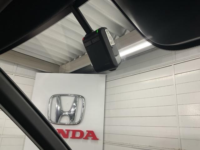ステップワゴン ｅ：ＨＥＶスパーダ　純正１１．４インチメモリーナビ　１５．６インチリア席モニター　前後ドライブレコーダー　１オーナー　フルオートエアコン　ＥＳＣ　シートヒータ　キーフリー　ＬＥＤヘッドランプ　イモビ　ＡＢＳ　リアカメラ（23枚目）