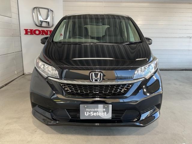 フリード Ｇ・ホンダセンシング　純正メモリーナビ　シートヒーター　ＥＴＣ車載器　両側パワースライドドア　追突被害軽減ブレーキ　ｉストップ　Ｗエアバッグ　パワーウィンドウ　１オ－ナ－　アクティブクルーズコントロール　スマートキ　ＶＳＡ（3枚目）