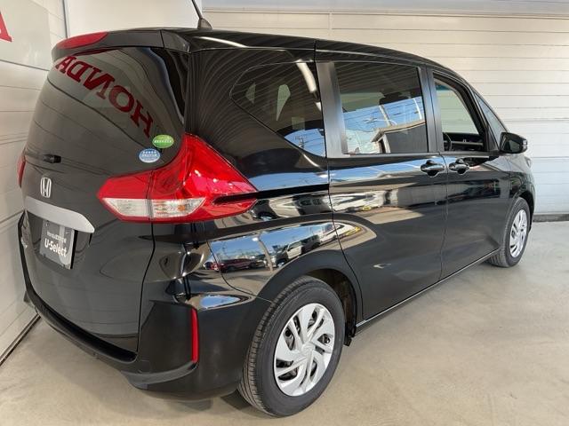 フリード Ｇ・ホンダセンシング　純正メモリーナビ　シートヒーター　ＥＴＣ車載器　両側パワースライドドア　追突被害軽減ブレーキ　ｉストップ　Ｗエアバッグ　パワーウィンドウ　１オ－ナ－　アクティブクルーズコントロール　スマートキ　ＶＳＡ（5枚目）