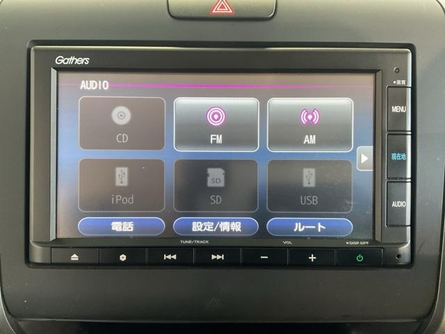 フリード Ｇ・ホンダセンシング　純正メモリーナビ　シートヒーター　ＥＴＣ車載器　両側パワースライドドア　追突被害軽減ブレーキ　ｉストップ　Ｗエアバッグ　パワーウィンドウ　１オ－ナ－　アクティブクルーズコントロール　スマートキ　ＶＳＡ（14枚目）