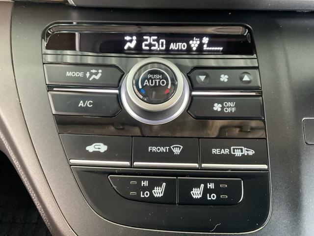 フリード Ｇ・ホンダセンシング　純正メモリーナビ　シートヒーター　ＥＴＣ車載器　両側パワースライドドア　追突被害軽減ブレーキ　ｉストップ　Ｗエアバッグ　パワーウィンドウ　１オ－ナ－　アクティブクルーズコントロール　スマートキ　ＶＳＡ（16枚目）