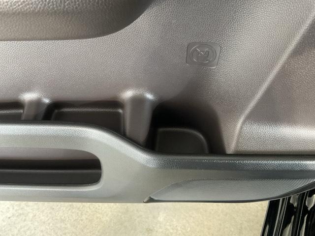 フリード Ｇ・ホンダセンシング　純正メモリーナビ　シートヒーター　ＥＴＣ車載器　両側パワースライドドア　追突被害軽減ブレーキ　ｉストップ　Ｗエアバッグ　パワーウィンドウ　１オ－ナ－　アクティブクルーズコントロール　スマートキ　ＶＳＡ（34枚目）