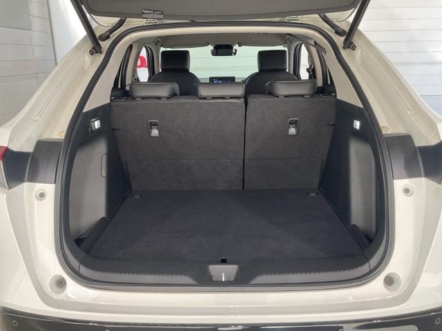 ヴェゼル ｅ：ＨＥＶＺ　ディスプレイオーディオ　シートヒーター　ブラインドスポットディスプレイ　ステアリングヒーター　衝突回避支援ブレーキ機能　１オナ　スマキ　Ｐトランク　フルオートエアコン　エアバッグ　両席エアバック（12枚目）