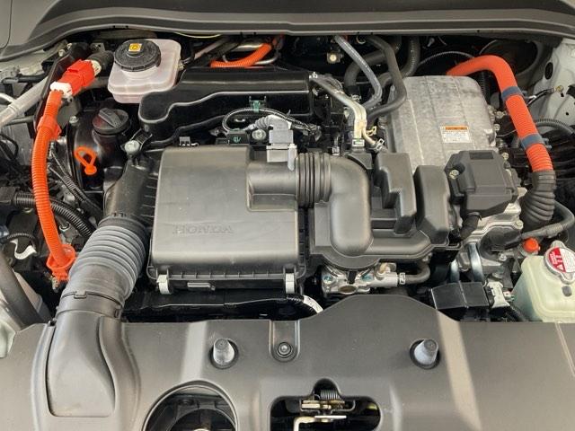 ヴェゼル ｅ：ＨＥＶＺ　ディスプレイオーディオ　シートヒーター　ブラインドスポットディスプレイ　ステアリングヒーター　衝突回避支援ブレーキ機能　１オナ　スマキ　Ｐトランク　フルオートエアコン　エアバッグ　両席エアバック（24枚目）