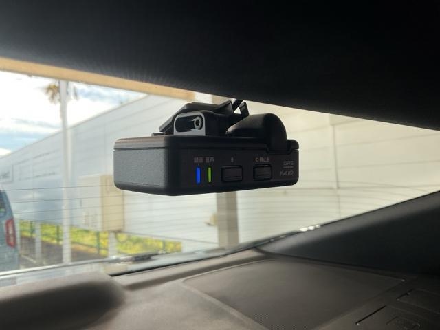 インサイト ＥＸ・ブラックスタイル　純正８インチナビ　前後ドライブレコーダー　ＥＴＣ２．０車載器　ブラインドスポットディスプレイ　シートヒーター　ＡＡＣ　クルーズコントロール　キーレス　ＬＥＤライト　Ｐセンサー　サイドエアバッグ　ＶＳＡ（31枚目）