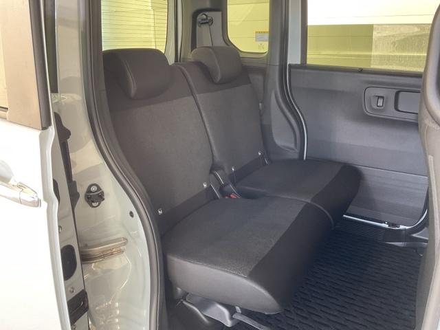 N-BOXカスタム ベースグレード 純正9インチコネクトナビ 前後ドライブレコーダー シートヒーター ETC車載器 LEDヘッドライト USB接続 CMBS Dレコ 禁煙 オートエアコン スマートキ 盗難防止装置 クルコン バックカメラ(10枚目)