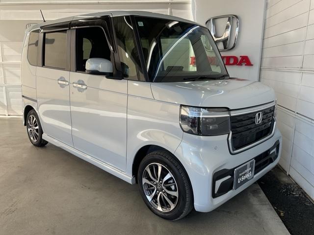 N-BOXカスタム ベースグレード 純正9インチコネクトナビ 前後ドライブレコーダー シートヒーター ETC車載器 LEDヘッドライト USB接続 CMBS Dレコ 禁煙 オートエアコン スマートキ 盗難防止装置 クルコン バックカメラ(24枚目)