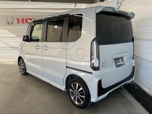 N-BOXカスタム ベースグレード 純正9インチコネクトナビ 前後ドライブレコーダー シートヒーター ETC車載器 LEDヘッドライト USB接続 CMBS Dレコ 禁煙 オートエアコン スマートキ 盗難防止装置 クルコン バックカメラ(26枚目)
