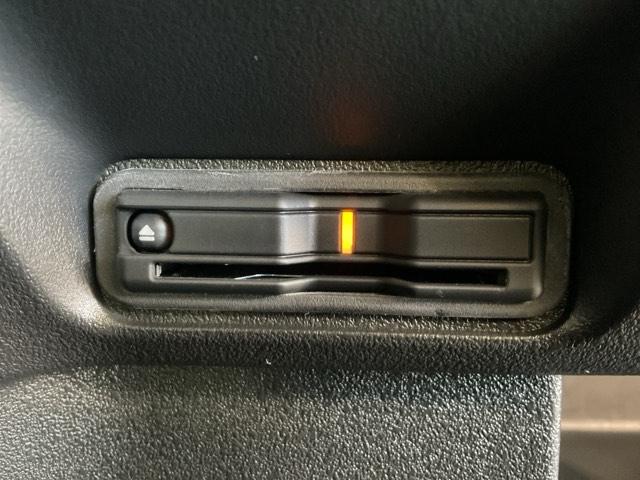 N-BOXカスタム ベースグレード 純正9インチ画面コネクトナビ 前後ドライブレコーダー ETC車載器 両側パワースライドドア シートヒーター LEDヘッドライト W電動ドア USB接続 CMBS Dレコ オートエアコン スマートキ(17枚目)