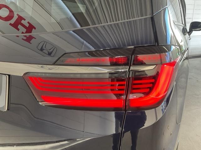 オデッセイハイブリッド ｅ：ＨＥＶアブソルート・ＥＸ　純正１０インチナビ　前後ドライブレコーダー　リモコンエンジンスターター　シートヒーター　ハンズフリーテールゲート　ＥＴＣ２．０車載器　電動Ｒゲート　ＬＥＤライト　シ－トヒ－タ－　両側ＰＳＤ　Ｐアシスト（29枚目）