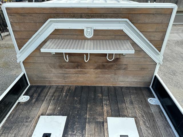 ファイター 　大型　トラック　２デフ　増トン　３軸　低床　ワイド　平ボディ　１１．８トン　平　トラック　強化ボディ　大型トラック（22枚目）