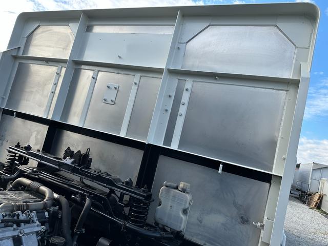 ファイター 　大型　トラック　２デフ　増トン　３軸　低床　ワイド　平ボディ　１１．８トン　平　トラック　強化ボディ　大型トラック（57枚目）