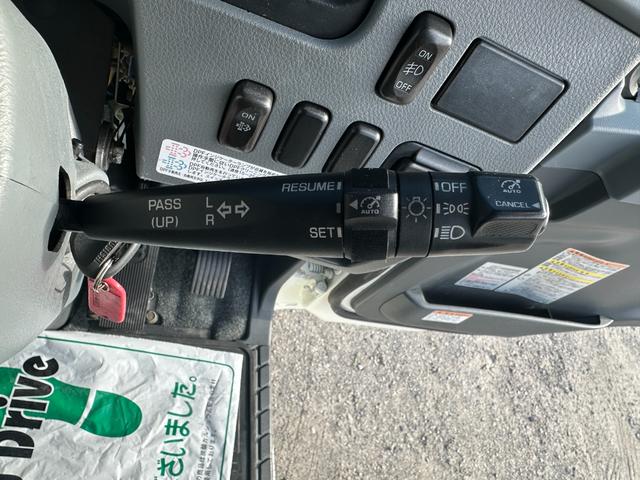 ファイター 　大型　トラック　２デフ　増トン　３軸　低床　ワイド　平ボディ　１１．８トン　平　トラック　強化ボディ　大型トラック（73枚目）