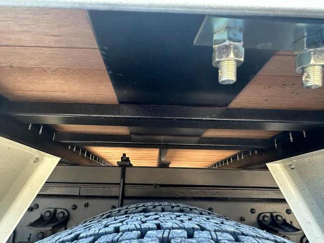 フォワード 　５段クレーン　ラジコン　フックイン　増トン　セルフ　セルフクレーン　ハイジャッキ　ワイドボディ　平ボディ　７．１トントラック　タダノ　平クレーン　回送車　ローダー　中古トラック　重機運搬車　ユニック（39枚目）