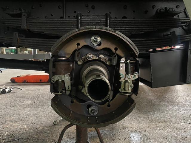 フォワード 　５段クレーン　ラジコン　フックイン　増トン　セルフ　セルフクレーン　ハイジャッキ　ワイドボディ　平ボディ　７．１トントラック　タダノ　平クレーン　回送車　ローダー　中古トラック　重機運搬車　ユニック（79枚目）