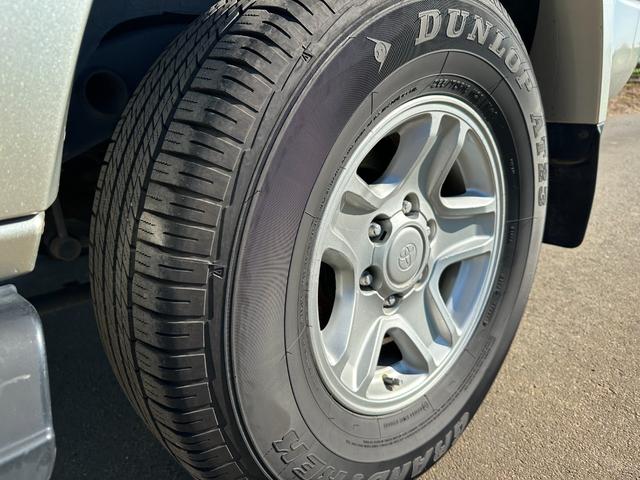 ランドクルーザープラド TXリミテッド 3.0TX ディーゼル 4WD 寒冷地仕様 8人乗り サンルーフ KDJ95W ターボ SUV(25枚目)