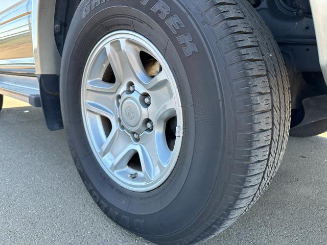 ランドクルーザープラド TXリミテッド 3.0TX ディーゼル 4WD 寒冷地仕様 8人乗り サンルーフ KDJ95W ターボ SUV(27枚目)