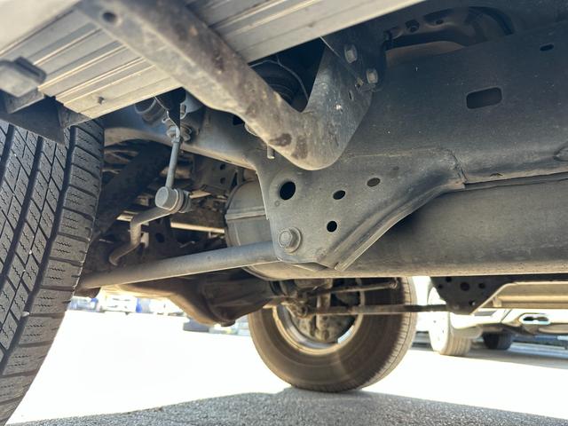 ランドクルーザープラド TXリミテッド 3.0TX ディーゼル 4WD 寒冷地仕様 8人乗り サンルーフ KDJ95W ターボ SUV(31枚目)