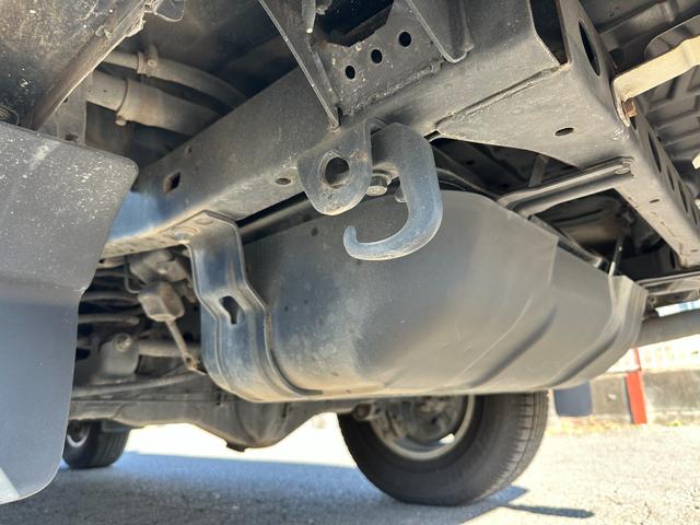 ランドクルーザープラド TXリミテッド 3.0TX ディーゼル 4WD 寒冷地仕様 8人乗り サンルーフ KDJ95W ターボ SUV(33枚目)