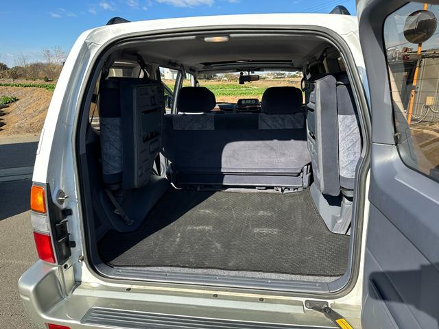 ランドクルーザープラド TXリミテッド 3.0TX ディーゼル 4WD 寒冷地仕様 8人乗り サンルーフ KDJ95W ターボ SUV(61枚目)