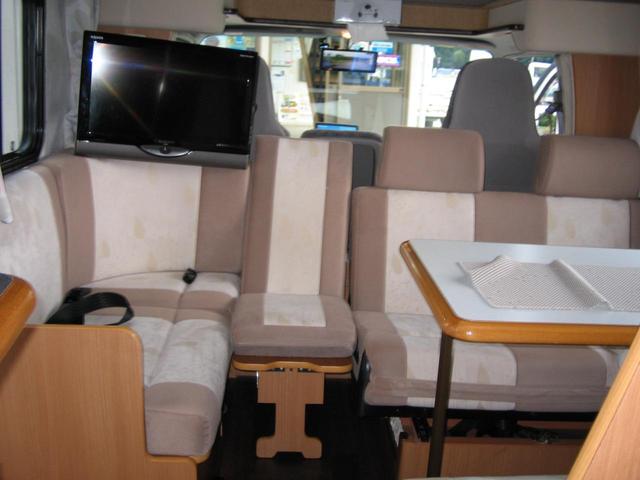 トヨタ キャンピングカー(16枚目)