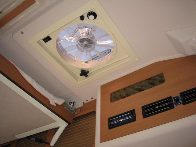 トヨタ キャンピングカー(23枚目)