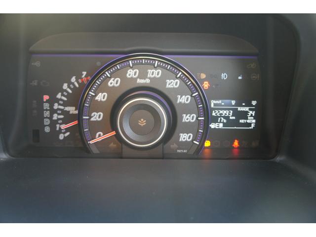 ステップワゴンスパーダ Ｚ　アラウンドビューモニター　リアフリップダウンモニター　スマートキー　両側パワースライドドア　純正ナビ　バックカメラ　ＨＩＤライト　ＨＩＤフォグ　ＥＴＣ（35枚目）