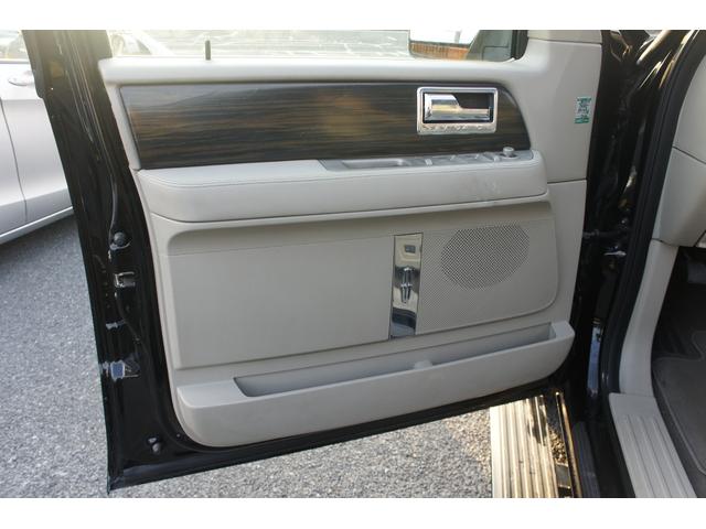 リンカーンナビゲーター アルティメイト 1ナンバー登録車 2WD ナビ バックカメラ フリップダウンモニター ETC HID(19枚目)