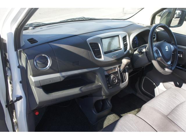 ワゴンＲスティングレー Ｘ　走行３８５００キロ　レーダーブレーキサポート　スマートキー　プッシュスタート　ナビ（12枚目）