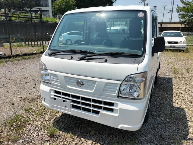 日産 ＮＴ１００クリッパートラック